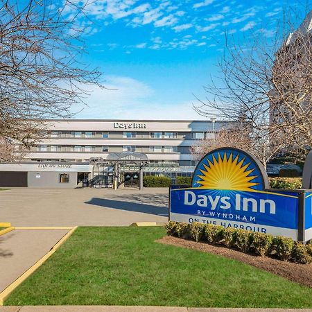 Days Inn By Wyndham Victoria On The Harbour Eksteriør billede